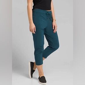 PRANA Leonora Capri Pull-on Joggers Pants Teal Pockets Yoga Hiking Outdoor